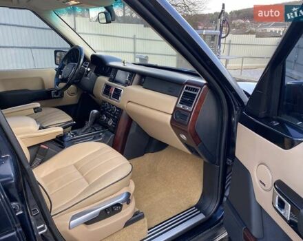 Синій Ленд Ровер Рендж Ровер, об'ємом двигуна 4.4 л та пробігом 250 тис. км за 9450 $, фото 32 на Automoto.ua