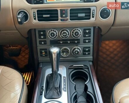 Синій Ленд Ровер Рендж Ровер, об'ємом двигуна 3.63 л та пробігом 325 тис. км за 10900 $, фото 22 на Automoto.ua