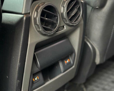 Синій Ленд Ровер Рендж Ровер, об'ємом двигуна 2.72 л та пробігом 260 тис. км за 9200 $, фото 13 на Automoto.ua