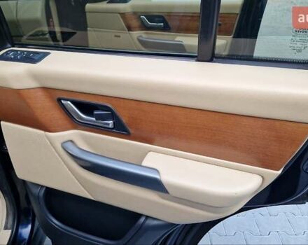 Синий Ленд Ровер Рендж Ровер, объемом двигателя 4.4 л и пробегом 175 тыс. км за 9300 $, фото 32 на Automoto.ua