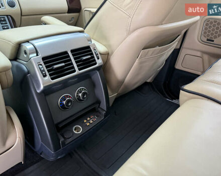 Синий Ленд Ровер Рендж Ровер, объемом двигателя 4.2 л и пробегом 200 тыс. км за 9500 $, фото 29 на Automoto.ua