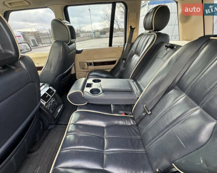 Синий Ленд Ровер Рендж Ровер, объемом двигателя 4.2 л и пробегом 300 тыс. км за 11000 $, фото 29 на Automoto.ua