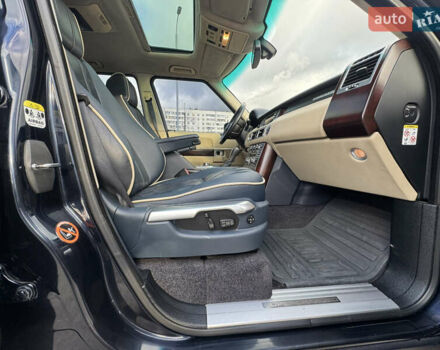 Синий Ленд Ровер Рендж Ровер, объемом двигателя 4.2 л и пробегом 300 тыс. км за 11000 $, фото 35 на Automoto.ua