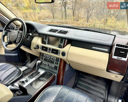 Синий Ленд Ровер Рендж Ровер, объемом двигателя 4.2 л и пробегом 309 тыс. км за 11990 $, фото 30 на Automoto.ua