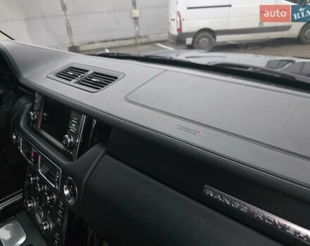 Синий Ленд Ровер Рендж Ровер, объемом двигателя 4.37 л и пробегом 394 тыс. км за 25000 $, фото 25 на Automoto.ua