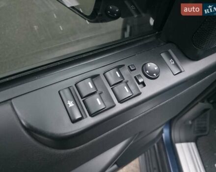 Синий Ленд Ровер Рендж Ровер, объемом двигателя 4.37 л и пробегом 394 тыс. км за 25000 $, фото 19 на Automoto.ua
