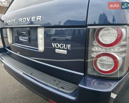 Синий Ленд Ровер Рендж Ровер, объемом двигателя 4.37 л и пробегом 394 тыс. км за 25000 $, фото 9 на Automoto.ua