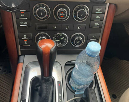 Синий Ленд Ровер Рендж Ровер, объемом двигателя 5 л и пробегом 192 тыс. км за 12700 $, фото 35 на Automoto.ua