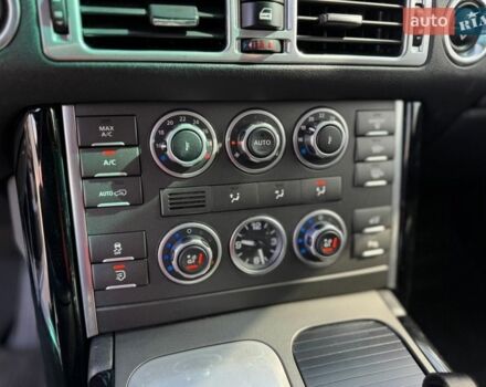 Синій Ленд Ровер Рендж Ровер, об'ємом двигуна 4.37 л та пробігом 394 тис. км за 19900 $, фото 13 на Automoto.ua