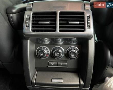 Синій Ленд Ровер Рендж Ровер, об'ємом двигуна 4.37 л та пробігом 394 тис. км за 19900 $, фото 20 на Automoto.ua