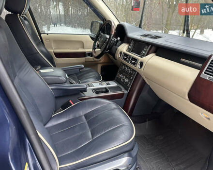 Синій Ленд Ровер Рендж Ровер, об'ємом двигуна 4.37 л та пробігом 176 тис. км за 20999 $, фото 39 на Automoto.ua