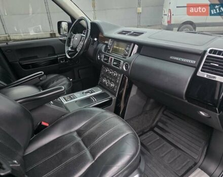 Синий Ленд Ровер Рендж Ровер, объемом двигателя 4.37 л и пробегом 394 тыс. км за 25000 $, фото 22 на Automoto.ua