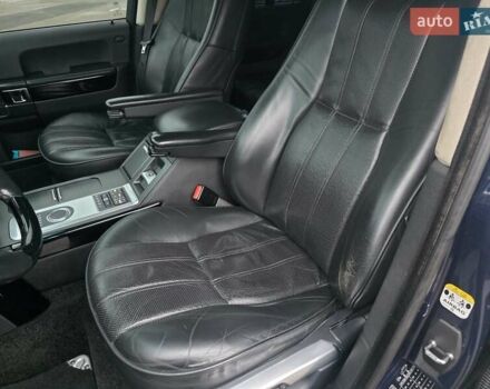 Синий Ленд Ровер Рендж Ровер, объемом двигателя 4.37 л и пробегом 394 тыс. км за 25000 $, фото 27 на Automoto.ua