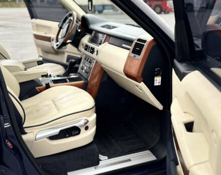 Ленд Ровер Рендж Ровер 2012 у Києві на Automoto.ua Синій Ленд Ровер Рендж Ровер, об'ємом двигуна 5 л та пробігом 245 тис. км за 10000 $, фото 25 на Automoto.ua