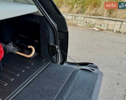 Синій Ленд Ровер Рендж Ровер, об'ємом двигуна 4.37 л та пробігом 157 тис. км за 45000 $, фото 16 на Automoto.ua