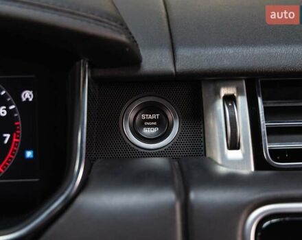 Синій Ленд Ровер Рендж Ровер, об'ємом двигуна 5 л та пробігом 130 тис. км за 65000 $, фото 29 на Automoto.ua