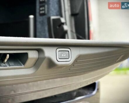 Синій Ленд Ровер Рендж Ровер, об'ємом двигуна 4.37 л та пробігом 197 тис. км за 54500 $, фото 24 на Automoto.ua