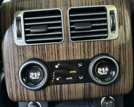 Ленд Ровер Рендж Ровер 2018 у Львові на Automoto.ua Синій Ленд Ровер Рендж Ровер, об'ємом двигуна 3 л та пробігом 130 тис. км за 44400 $, фото 23 на Automoto.ua