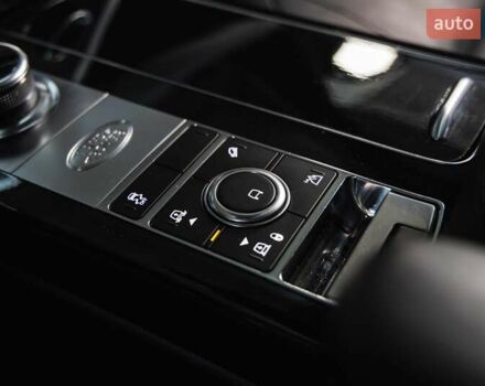 Синій Ленд Ровер Рендж Ровер, об'ємом двигуна 5 л та пробігом 130 тис. км за 65000 $, фото 33 на Automoto.ua