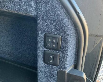 Синий Ленд Ровер Рендж Ровер, объемом двигателя 3 л и пробегом 176 тыс. км за 49500 $, фото 10 на Automoto.ua