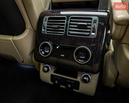 Синий Ленд Ровер Рендж Ровер, объемом двигателя 4.4 л и пробегом 133 тыс. км за 65080 $, фото 18 на Automoto.ua