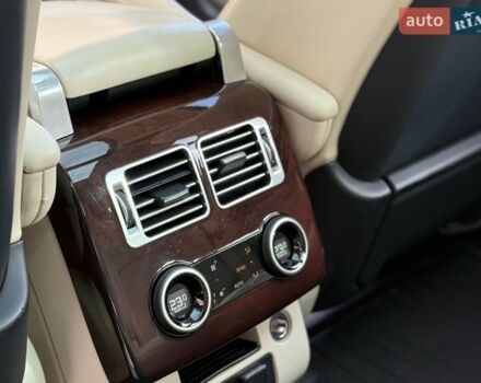 Синій Ленд Ровер Рендж Ровер, об'ємом двигуна 3 л та пробігом 123 тис. км за 47999 $, фото 16 на Automoto.ua