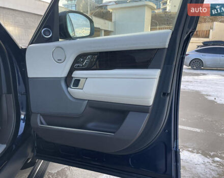 Синій Ленд Ровер Рендж Ровер, об'ємом двигуна 3 л та пробігом 59 тис. км за 79000 $, фото 40 на Automoto.ua