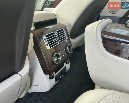 Синій Ленд Ровер Рендж Ровер, об'ємом двигуна 3 л та пробігом 59 тис. км за 79000 $, фото 34 на Automoto.ua