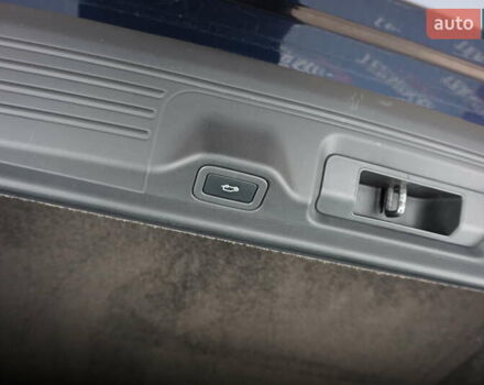 Синий Ленд Ровер Рендж Ровер, объемом двигателя 2.99 л и пробегом 59 тыс. км за 69900 $, фото 45 на Automoto.ua