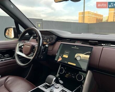 Ленд Ровер Рендж Ровер 2022 у Києві на Automoto.ua Синій Ленд Ровер Рендж Ровер, об'ємом двигуна 3 л та пробігом 44 тис. км за 142000 $, фото 13 на Automoto.ua