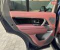 Ленд Ровер Рендж Ровер 2022 у Києві на Automoto.ua Синій Ленд Ровер Рендж Ровер, об'ємом двигуна 3 л та пробігом 44 тис. км за 142000 $, фото 19 на Automoto.ua