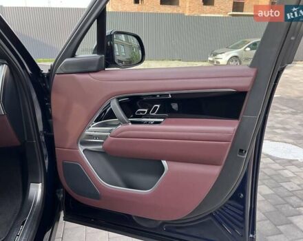 Ленд Ровер Рендж Ровер 2022 у Києві на Automoto.ua Синій Ленд Ровер Рендж Ровер, об'ємом двигуна 3 л та пробігом 44 тис. км за 142000 $, фото 14 на Automoto.ua