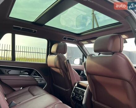Ленд Ровер Рендж Ровер 2022 у Києві на Automoto.ua Синій Ленд Ровер Рендж Ровер, об'ємом двигуна 3 л та пробігом 44 тис. км за 142000 $, фото 17 на Automoto.ua