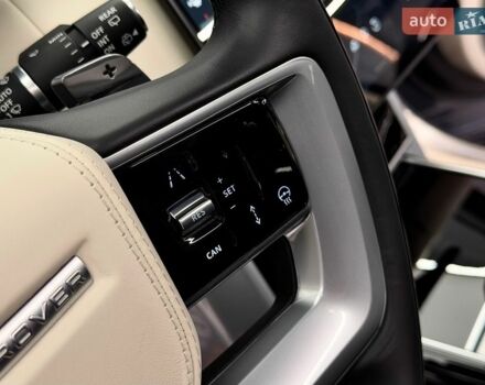 Синій Ленд Ровер Рендж Ровер, об'ємом двигуна 3 л та пробігом 32 тис. км за 191500 $, фото 32 на Automoto.ua