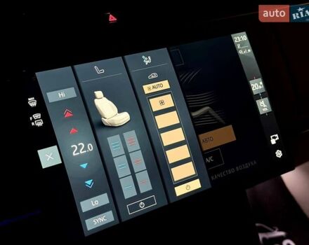 Синій Ленд Ровер Рендж Ровер, об'ємом двигуна 3 л та пробігом 32 тис. км за 193000 $, фото 49 на Automoto.ua