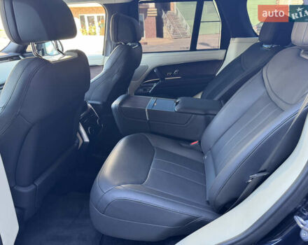 Синий Ленд Ровер Рендж Ровер, объемом двигателя 4.39 л и пробегом 40 тыс. км за 175000 $, фото 13 на Automoto.ua