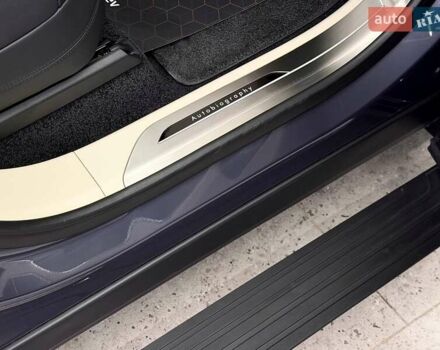 Синій Ленд Ровер Рендж Ровер, об'ємом двигуна 3 л та пробігом 32 тис. км за 193000 $, фото 80 на Automoto.ua