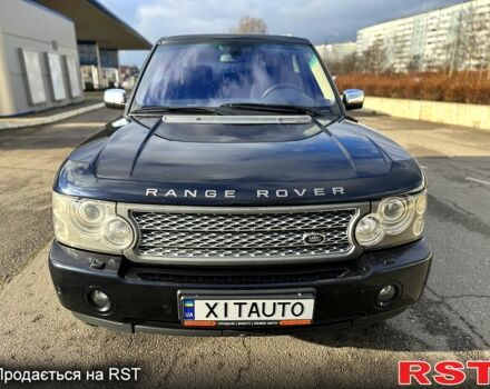 Синий Ленд Ровер Рендж Ровер, объемом двигателя 4.2 л и пробегом 300 тыс. км за 11000 $, фото 1 на Automoto.ua