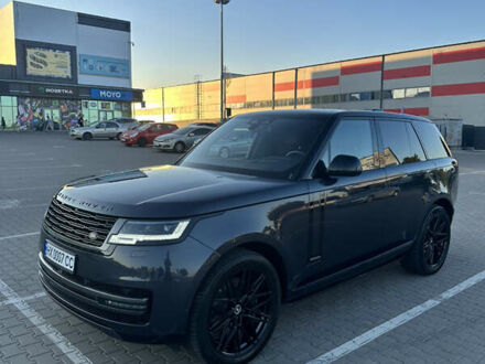 Ленд Ровер Рендж Ровер 2022 в Киеве на Automoto.ua Синий Ленд Ровер Рендж Ровер, объемом двигателя 4.39 л и пробегом 60 тыс. км за 155000 $, фото 1 на Automoto.ua