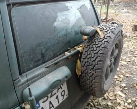 Зеленый Ленд Ровер Рендж Ровер, объемом двигателя 2 л и пробегом 3 тыс. км за 2000 $, фото 5 на Automoto.ua