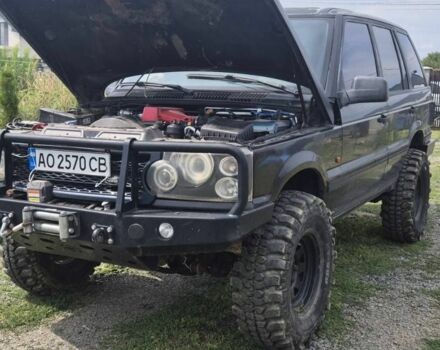 Зеленый Ленд Ровер Рендж Ровер, объемом двигателя 4 л и пробегом 876 тыс. км за 9000 $, фото 1 на Automoto.ua