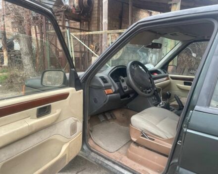 Зелений Ленд Ровер Рендж Ровер, об'ємом двигуна 2.5 л та пробігом 300 тис. км за 3000 $, фото 2 на Automoto.ua