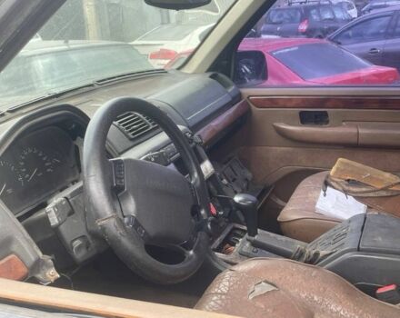 Зелений Ленд Ровер Рендж Ровер, об'ємом двигуна 2.5 л та пробігом 300 тис. км за 3000 $, фото 9 на Automoto.ua