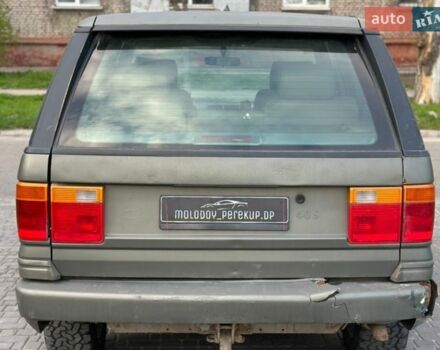 Зелений Ленд Ровер Рендж Ровер, об'ємом двигуна 3.95 л та пробігом 380 тис. км за 4800 $, фото 3 на Automoto.ua