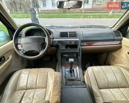 Зелений Ленд Ровер Рендж Ровер, об'ємом двигуна 3.95 л та пробігом 380 тис. км за 4800 $, фото 8 на Automoto.ua