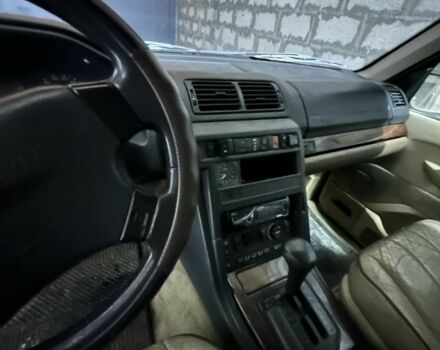 Зеленый Ленд Ровер Рендж Ровер, объемом двигателя 4 л и пробегом 300 тыс. км за 4300 $, фото 1 на Automoto.ua