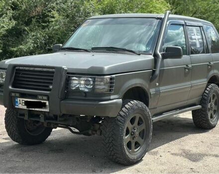 Зелений Ленд Ровер Рендж Ровер, об'ємом двигуна 4.6 л та пробігом 333 тис. км за 5999 $, фото 1 на Automoto.ua