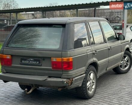 Зелений Ленд Ровер Рендж Ровер, об'ємом двигуна 3.95 л та пробігом 380 тис. км за 4800 $, фото 5 на Automoto.ua