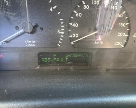 Зеленый Ленд Ровер Рендж Ровер, объемом двигателя 2.5 л и пробегом 282 тыс. км за 3500 $, фото 7 на Automoto.ua