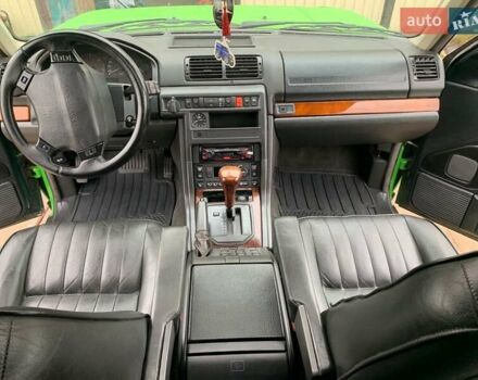 Ленд Ровер Рендж Ровер 1997 в Киеве на Automoto.ua Зеленый Ленд Ровер Рендж Ровер, объемом двигателя 2.5 л и пробегом 150 тыс. км за 14800 $, фото 8 на Automoto.ua